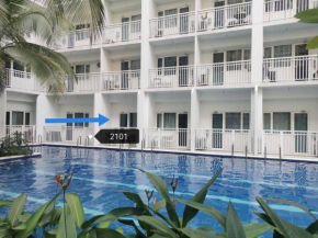 Da Residence-1BR in MOA w/ direct pool access